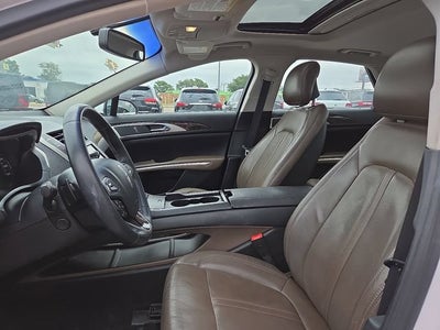 2016 Lincoln MKZ Base