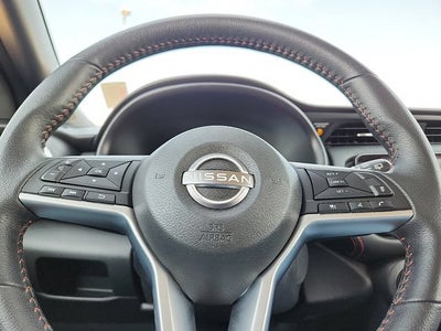 2022 Nissan Kicks SR