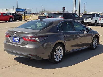 2022 Toyota Camry LE