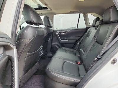 2023 Toyota RAV4 Hybrid XLE