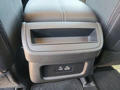2025 Nissan Pathfinder S