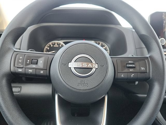 2025 Nissan Pathfinder S