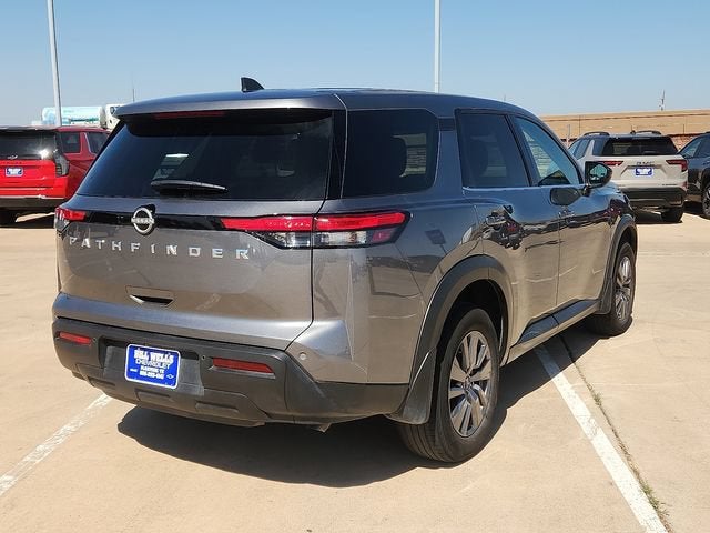 2025 Nissan Pathfinder S