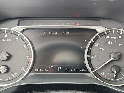 2025 Nissan Pathfinder SV