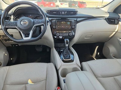 2022 Nissan Rogue Sport SL