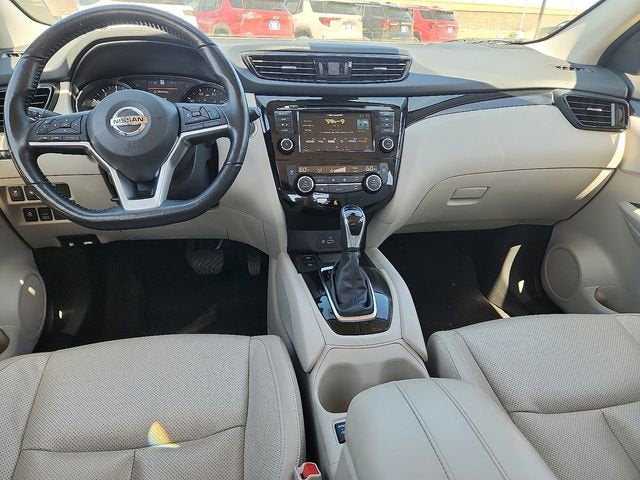 2022 Nissan Rogue Sport SL