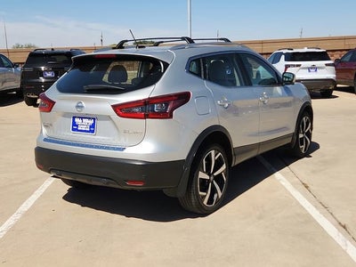 2022 Nissan Rogue Sport SL